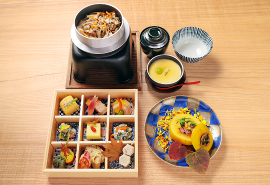 九折御膳　炊き込みご飯